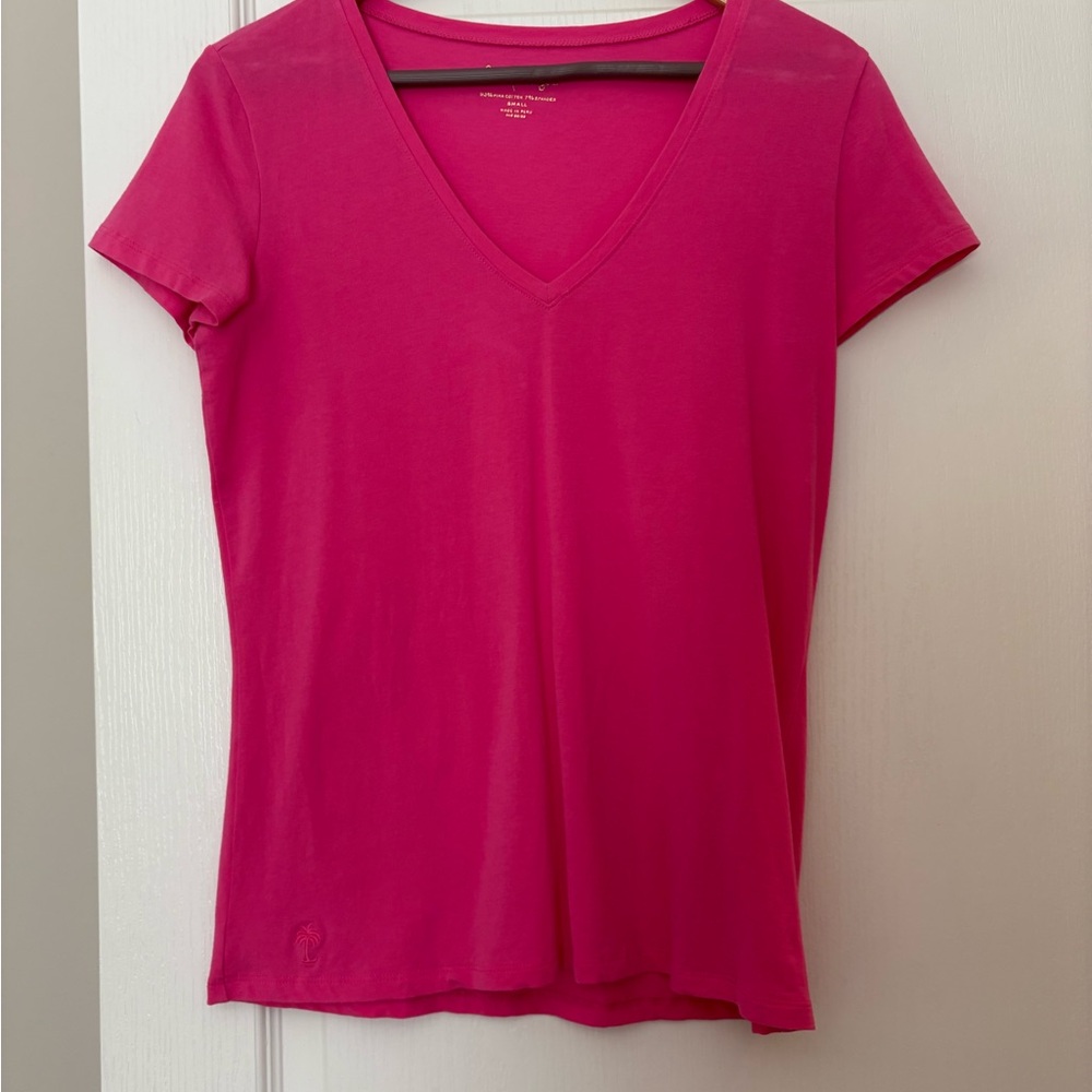 Lilly Pulitzer Women's Pink V-Neck T-Shirt